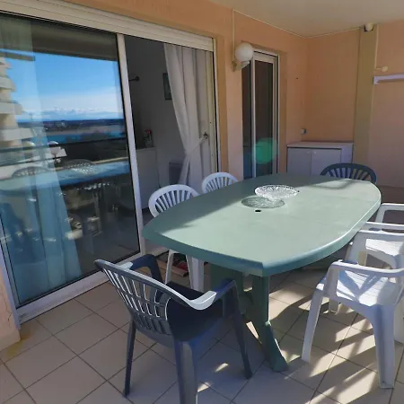 Beau 3p En Bord De Avec Piscine Et Box Privatif - Fr-1-472a-272 Sete