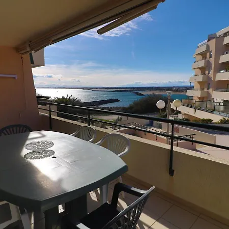 Beau 3p En Bord De Avec Piscine Et Box Privatif - Fr-1-472a-272 * Sete