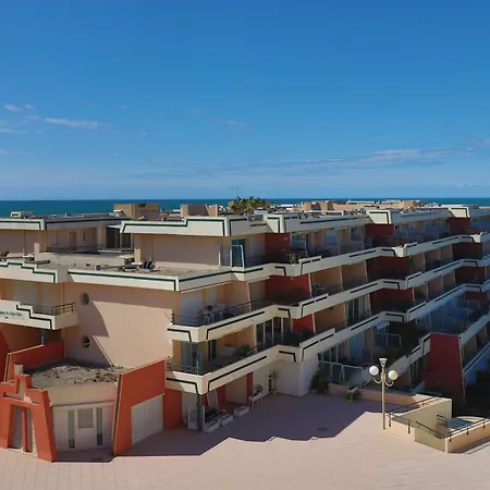 Apartment Beau 3p En Bord De Avec Piscine Et Box Privatif - Fr-1-472a-272
